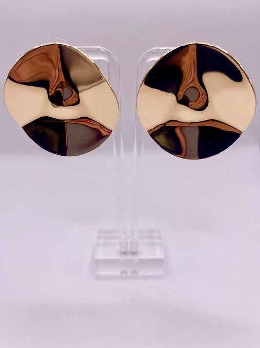 Cater to You Gold Earrings