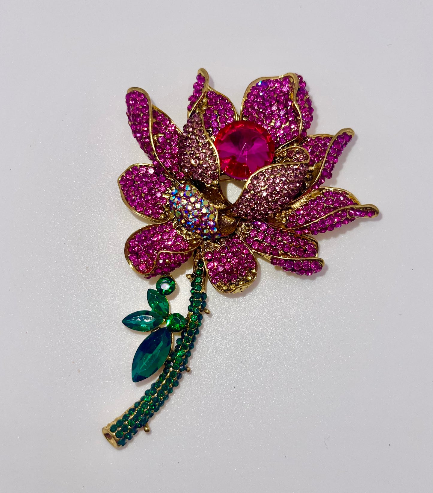 Queen Brooch - Mama Evelyn