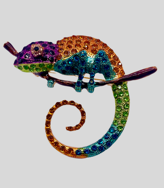 Queen Brooch - Chameleon