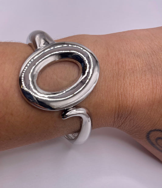 Ge.Oh.Metric Circle Silver Bangle