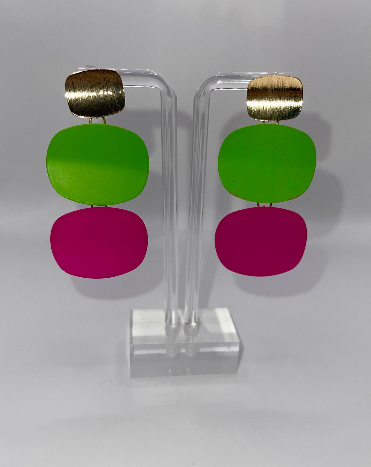 Book the Vacay Drop Earrings