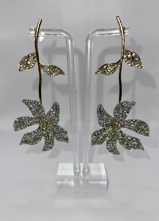 La Fleur Crystal Drop Earrings