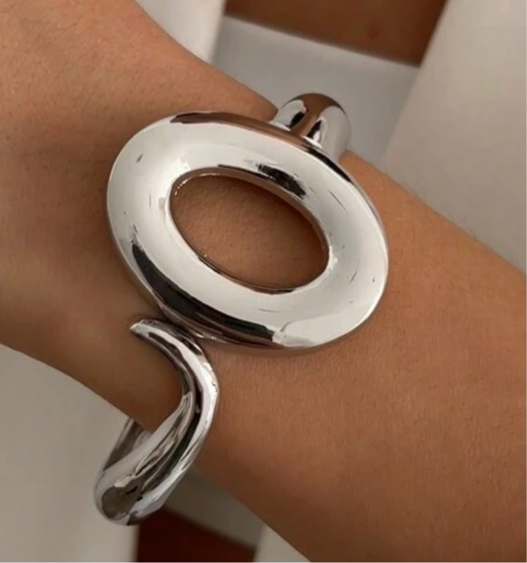 Ge.Oh.Metric Circle Silver Bangle