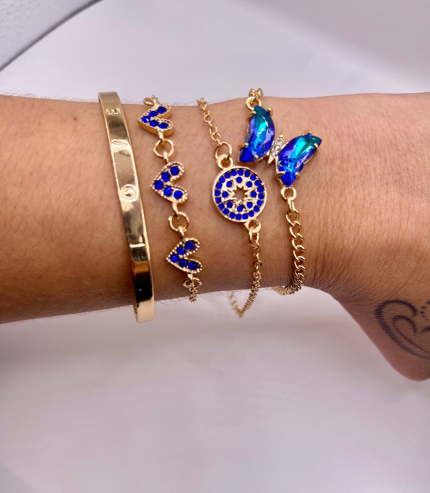 Bracelets Set for a Queen