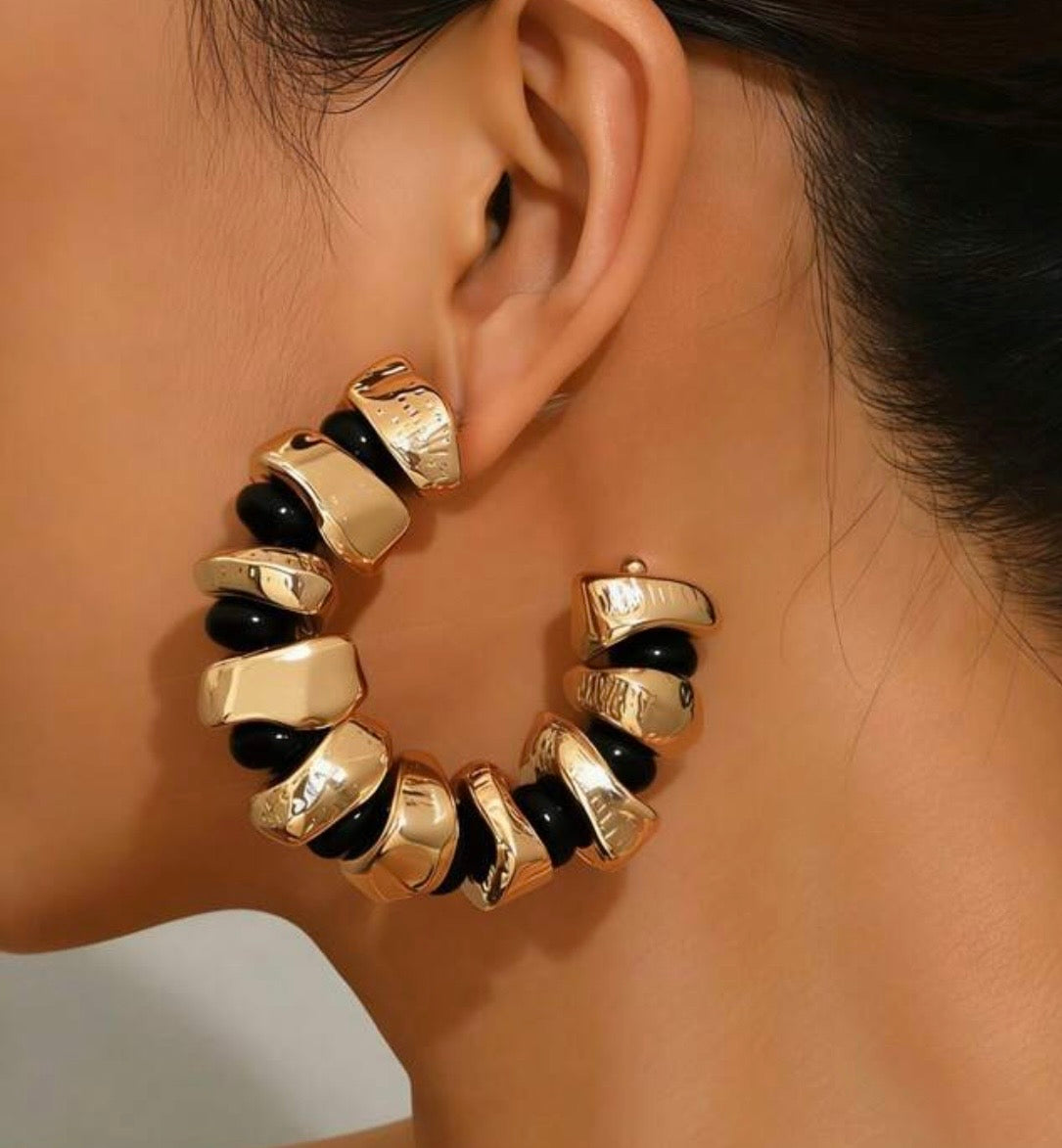Cuff Me Please Earrings