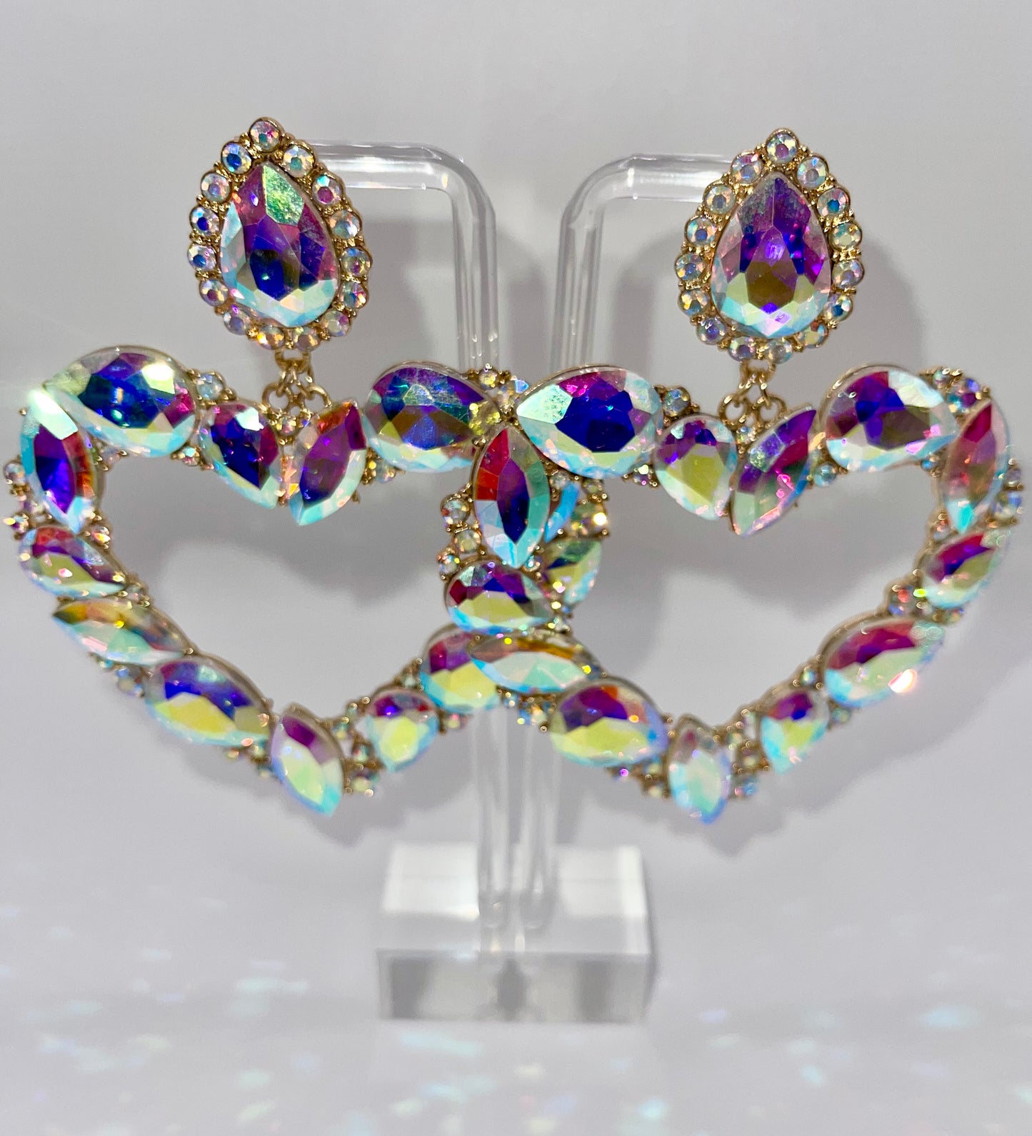 LUXE XOXO Heart Drop Earrings