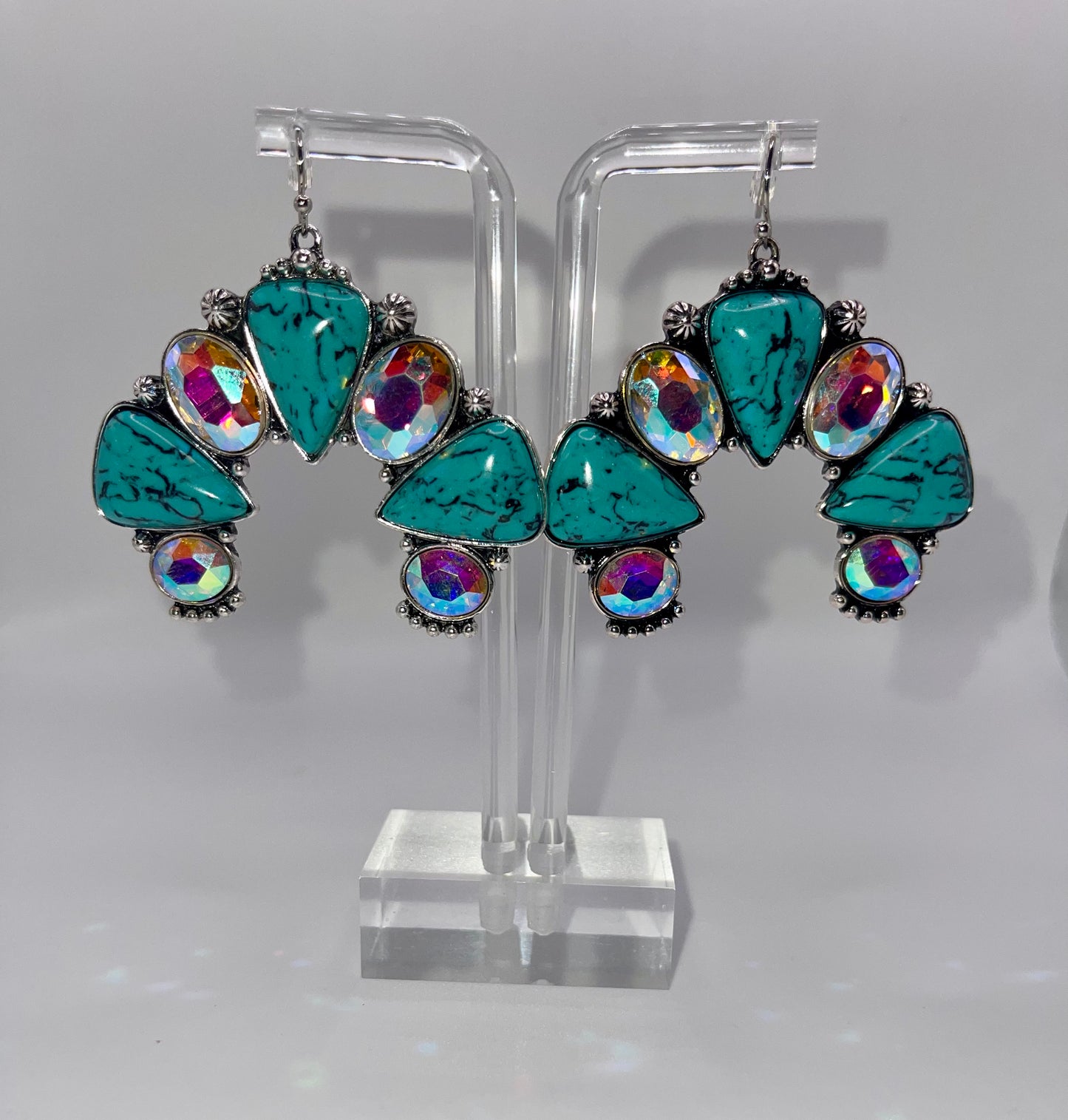 Best Western Statement Necklace Set