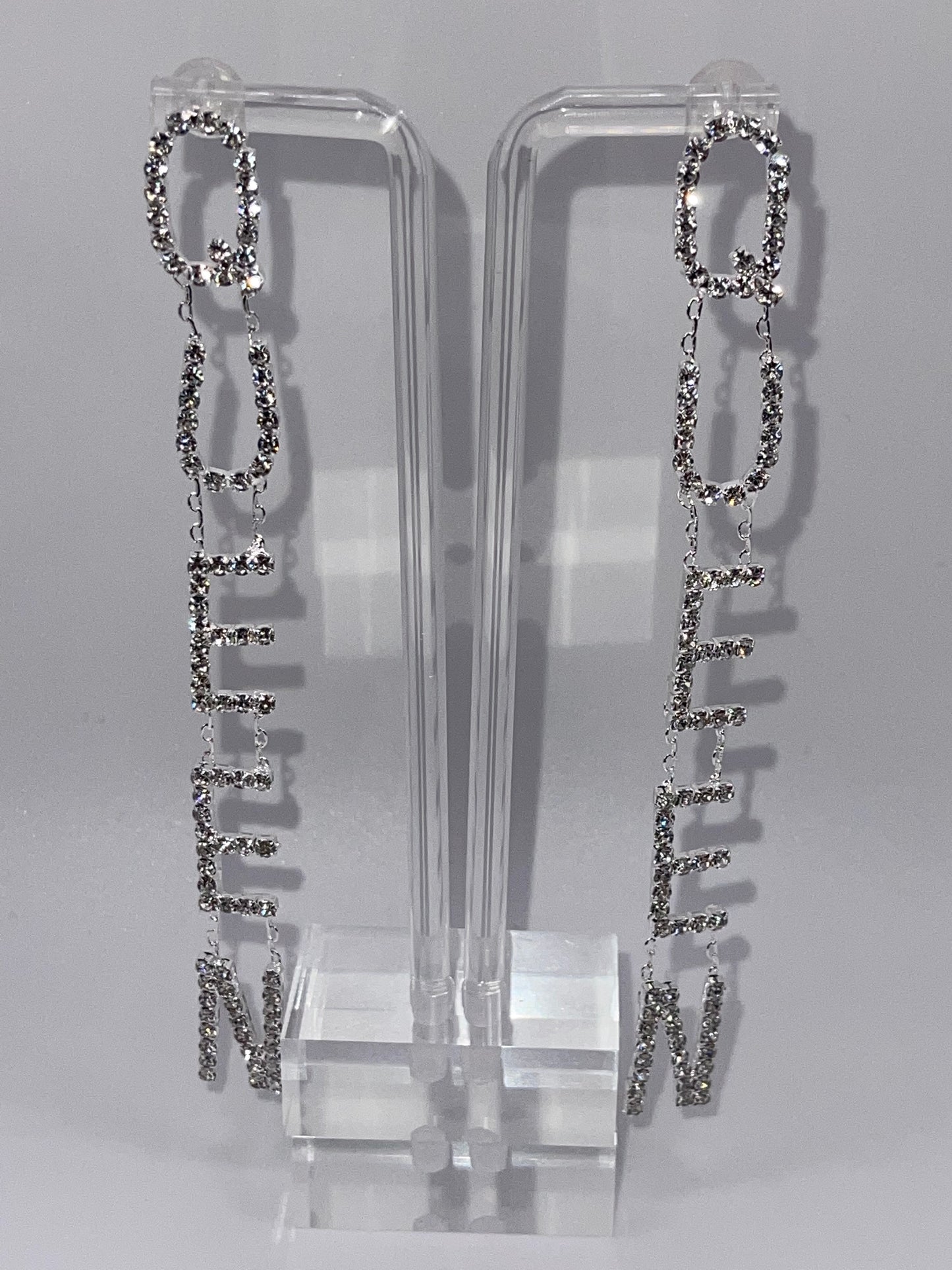 QUEEN Status Silver Drop Earring