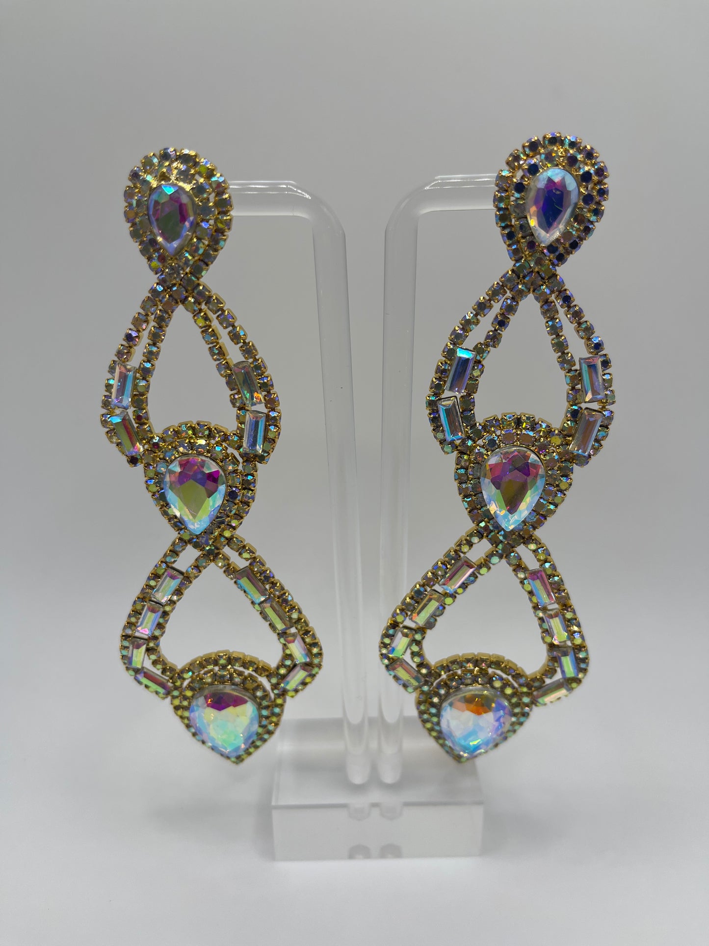 LUXE Got Me Twisted Iridescent Drop Earrings