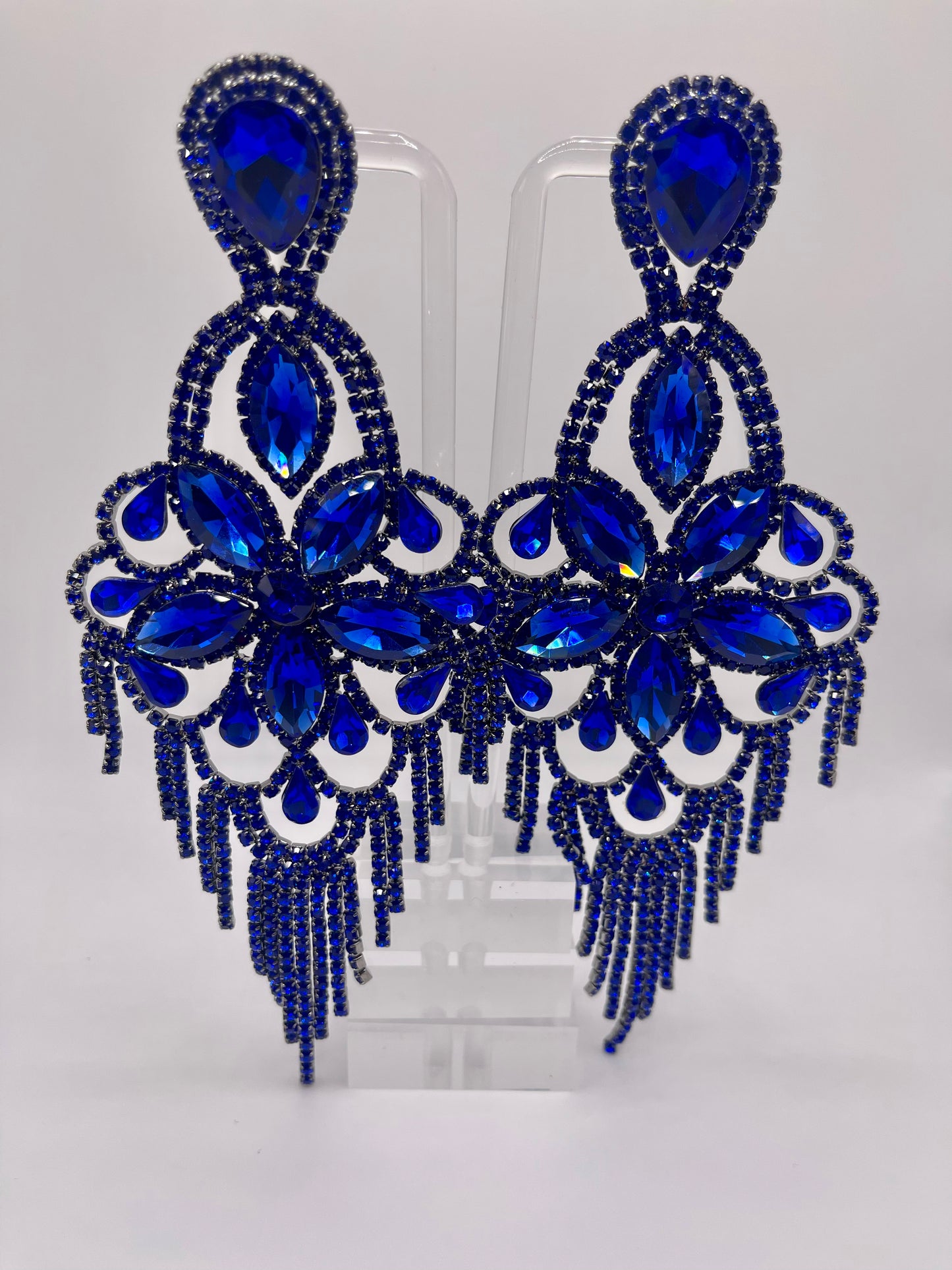 LUXE Give Them The Blues Dreamcatcher Chandelier Earrings