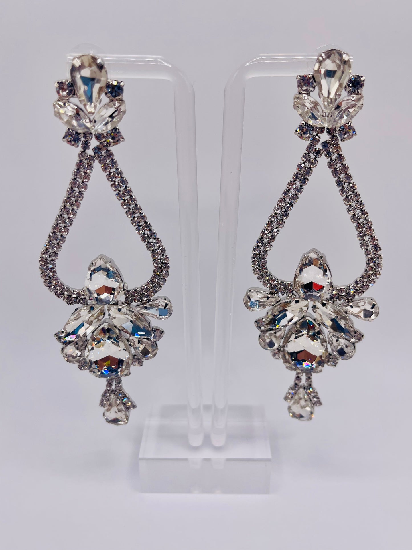 LUXE Droplet Chandelier Earrings