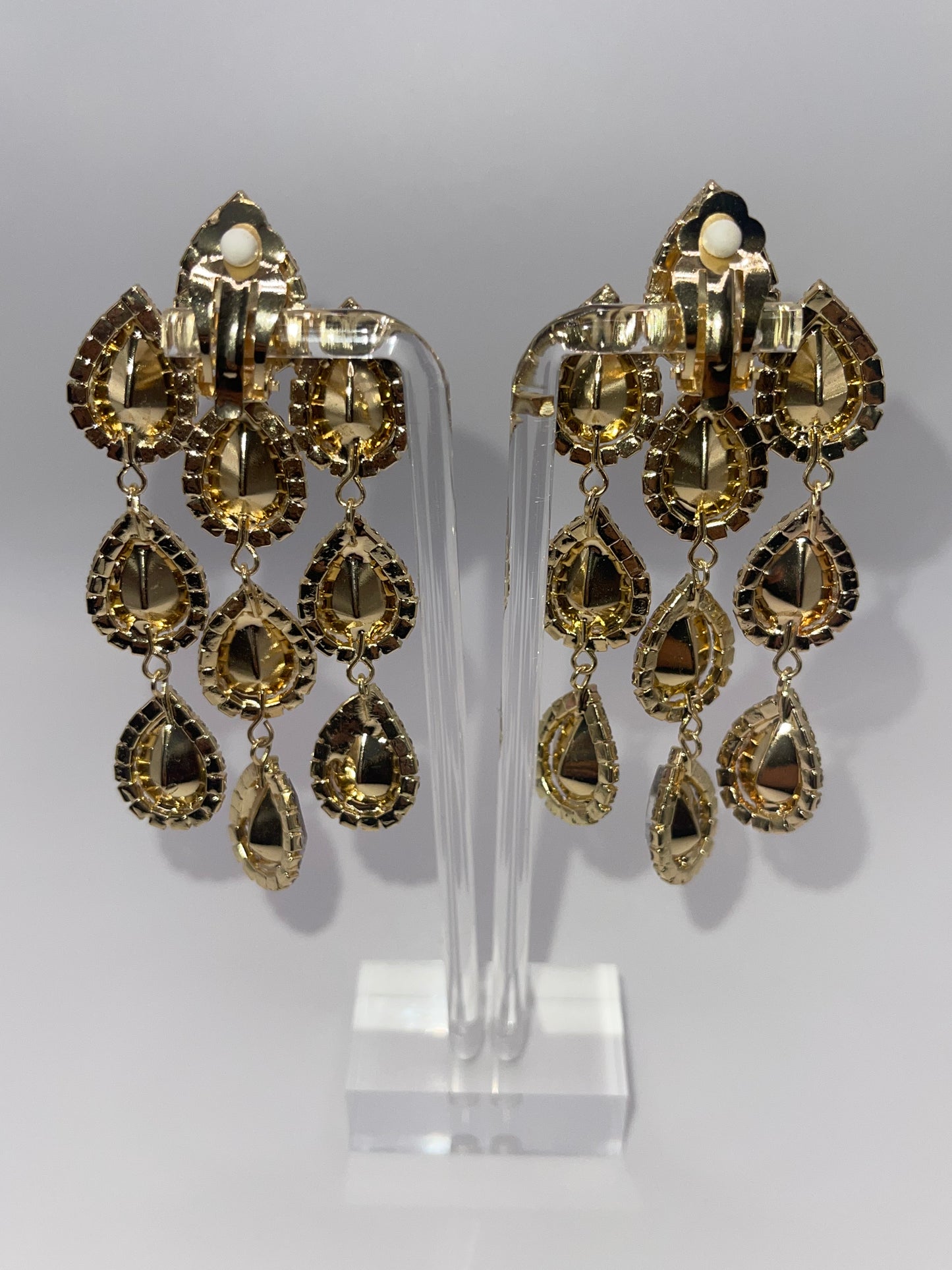 CLIP ON Queen Atargatis Drop Earrings