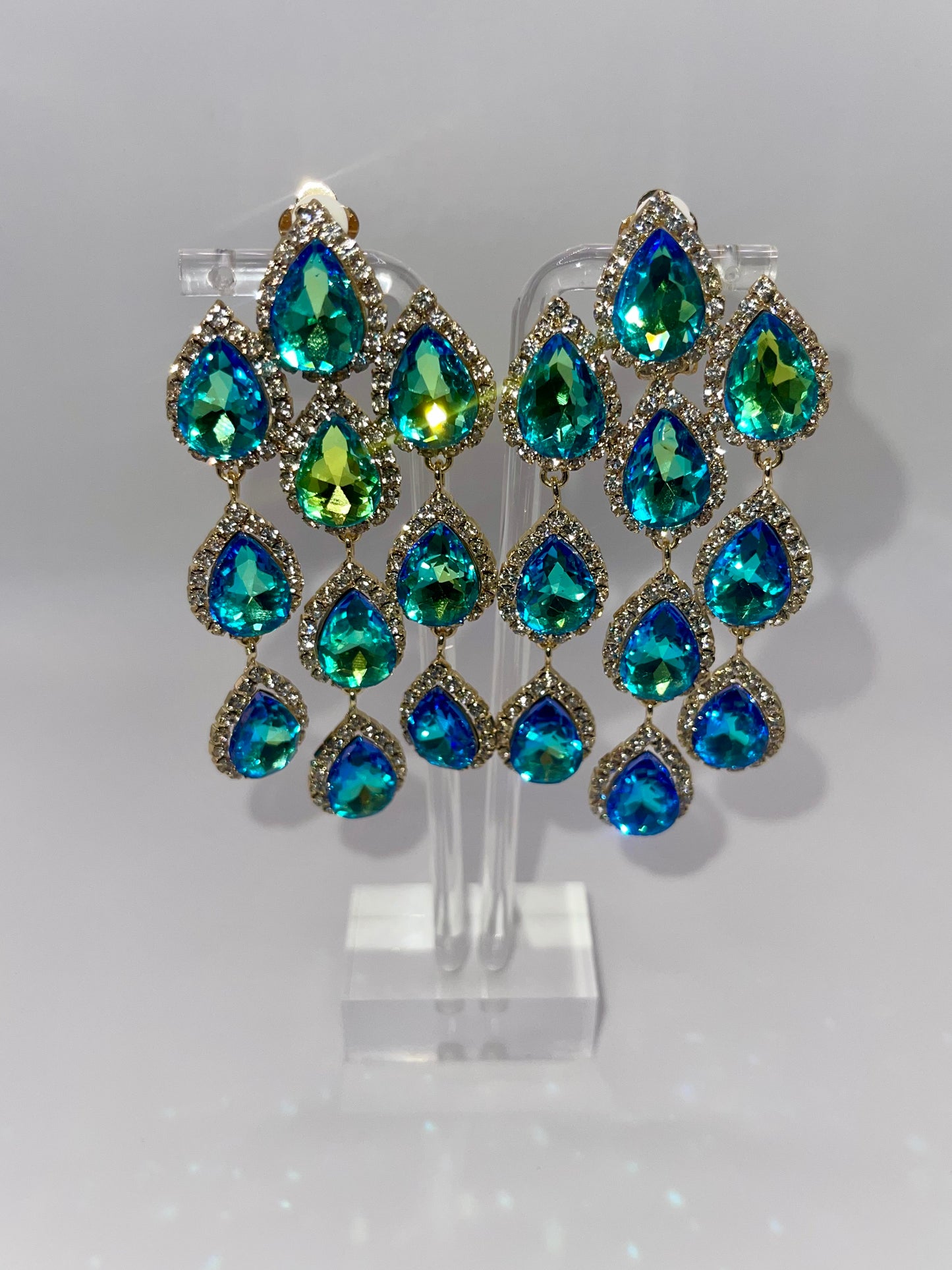 CLIP ON Queen Atargatis Drop Earrings